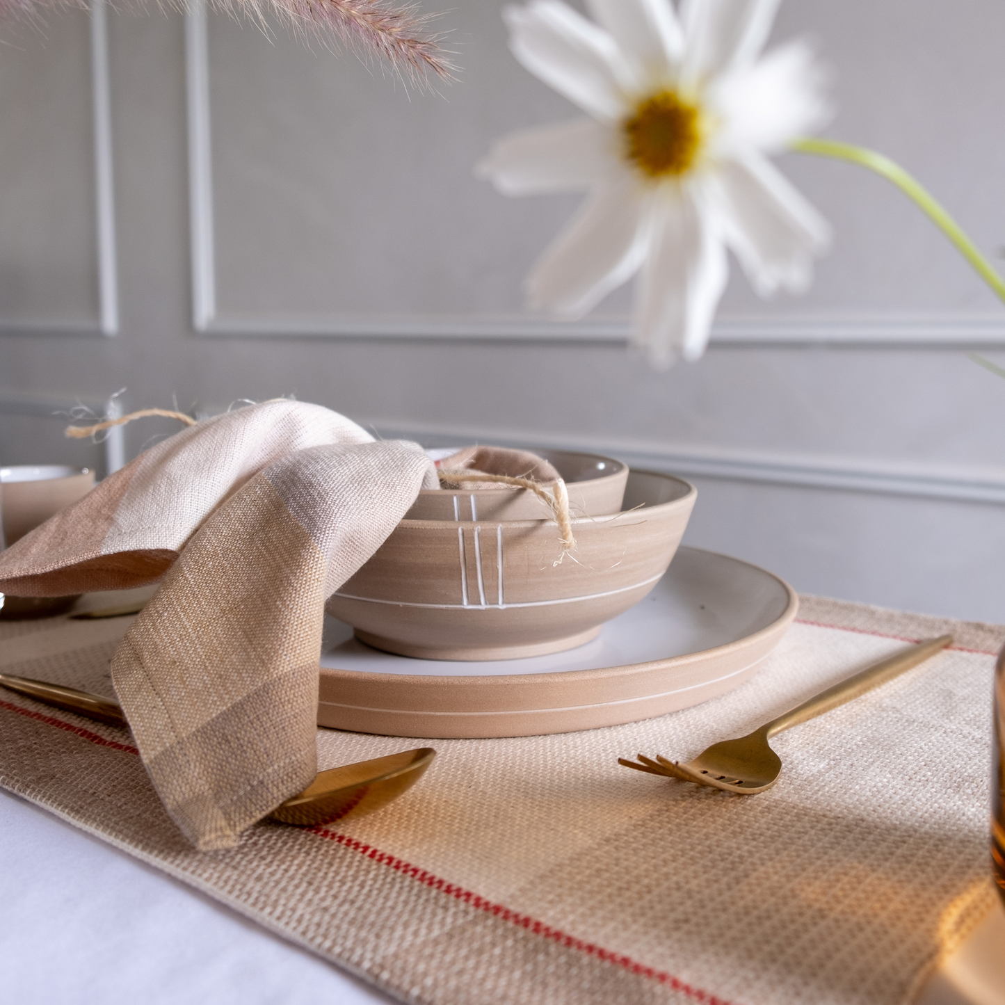 'Lines in Sand' Bowls